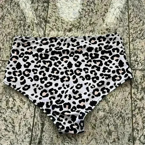 2 Pc. Swim Suit - Picture 10 of 10